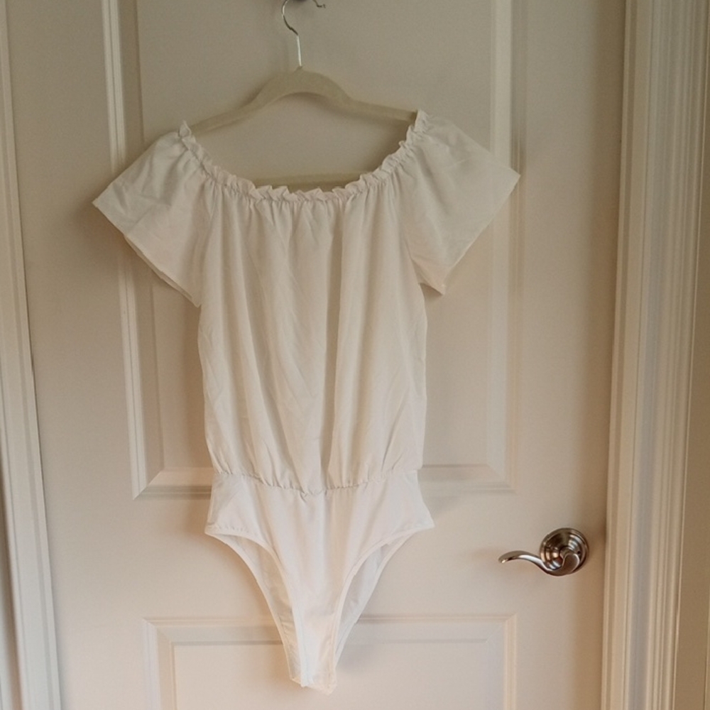NWOT White Off-Shoulder Bodysuit